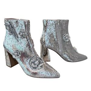 Betsey Johnson Finlee Silver Sequins Rosette Flare Heel Dress Bootie Size 10
